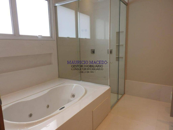 Imagem Casa com 4 Quartos à Venda, 650 m² em Alphaville Residencial Um - Barueri Imagem Casa com 4 Quartos à Venda, 650 m² em Alphaville Residencial Um - Barueri