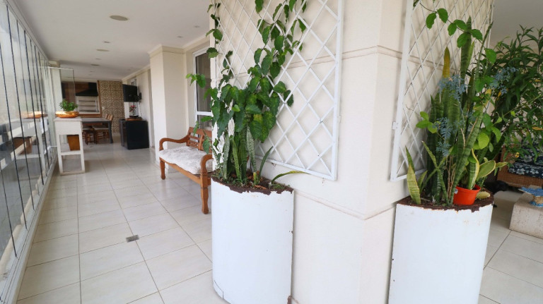 Imagem Apartamento com 4 Quartos à Venda, 401 m² em Vila Suzana - São Paulo Imagem Apartamento com 4 Quartos à Venda, 401 m² em Vila Suzana - São Paulo