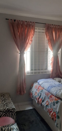 Imagem Apartamento com 2 Quartos à Venda, 47 m² em Jardim ísis - Cotia