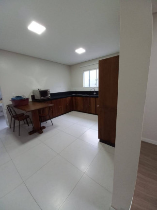 Imagem Sobrado com 3 Quartos à Venda, 149 m² em Balneário Perequê - Porto Belo Imagem Sobrado com 3 Quartos à Venda, 149 m² em Balneário Perequê - Porto Belo