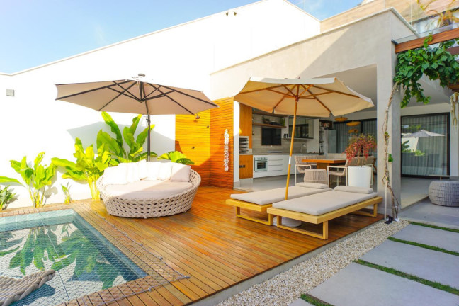 Imagem Casa com 5 Quartos à Venda, 314 m² em Rio De Janeiro Imagem Casa com 5 Quartos à Venda, 314 m² em Rio De Janeiro