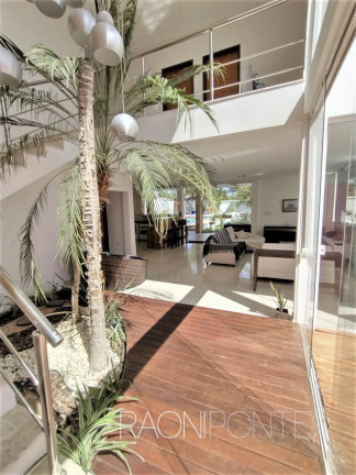 Imagem Casa com 5 Quartos à Venda, 290 m² em Barra Do Jacuipe - Camaçari