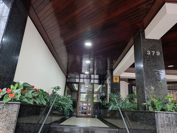 Imagem Sala Comercial à Venda, 35 m² em Menino Deus - Porto Alegre Imagem Sala Comercial à Venda, 35 m² em Menino Deus - Porto Alegre