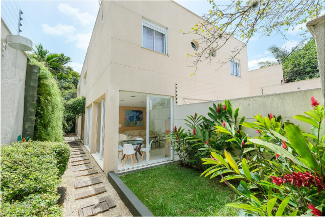 Casa com 3 Quartos à Venda, 480 m² em Vila Madalena - São Paulo
