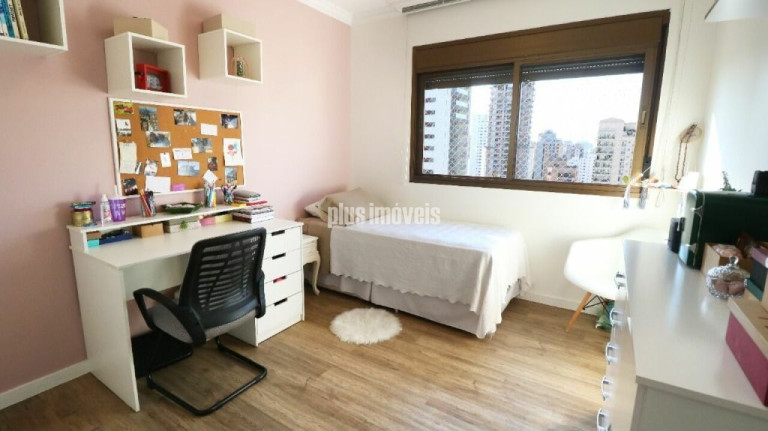 Imagem Apartamento com 3 Quartos à Venda, 170 m² em Moema - São Paulo Imagem Apartamento com 3 Quartos à Venda, 170 m² em Moema - São Paulo