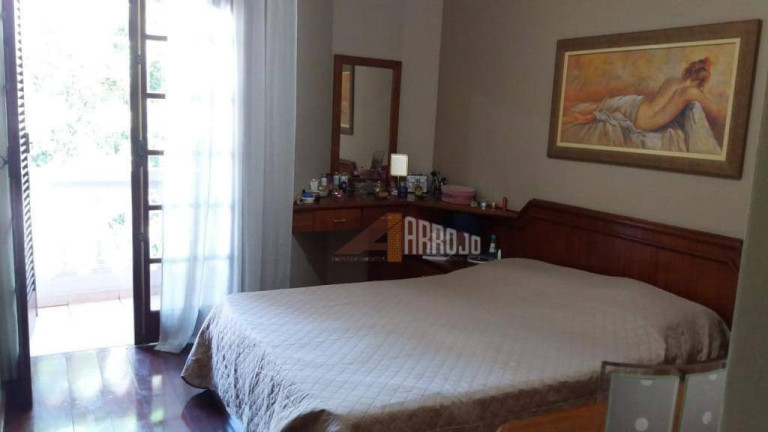 Imagem Sobrado com 3 Quartos à Venda, 475 m² em Vila Esperança - São Paulo Imagem Sobrado com 3 Quartos à Venda, 475 m² em Vila Esperança - São Paulo