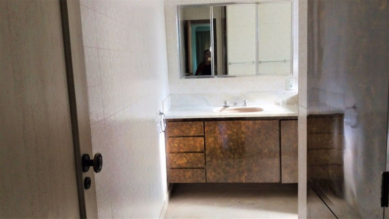 Imagem Apartamento com 3 Quartos à Venda, 240 m² em Jardim Europa - São Paulo Imagem Apartamento com 3 Quartos à Venda, 240 m² em Jardim Europa - São Paulo