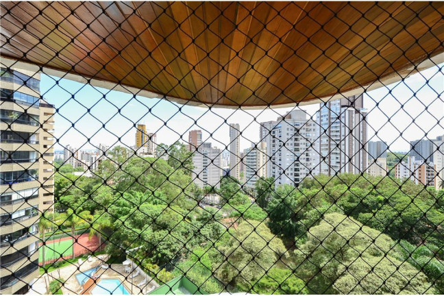 Imagem Imóvel com 3 Quartos à Venda, em Morumbi - São Paulo Imagem Imóvel com 3 Quartos à Venda, em Morumbi - São Paulo