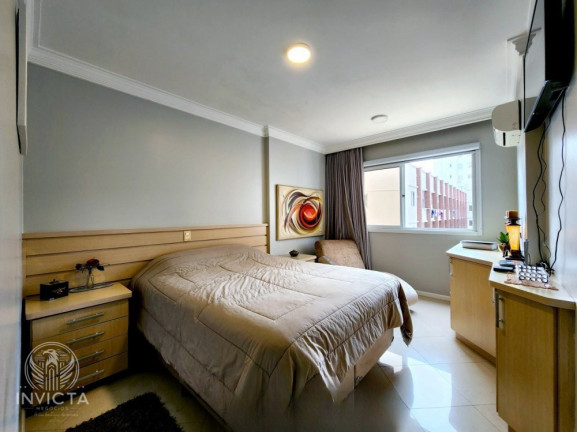 Imagem Apartamento com 3 Quartos à Venda, 148 m² em Centro - Balneário Camboriú Imagem Apartamento com 3 Quartos à Venda, 148 m² em Centro - Balneário Camboriú