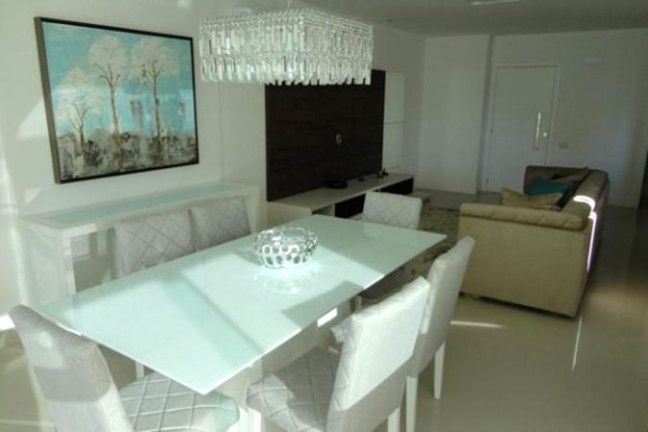 Imagem Apartamento com 3 Quartos à Venda, 159 m² em Centro - Balneário Camboriú