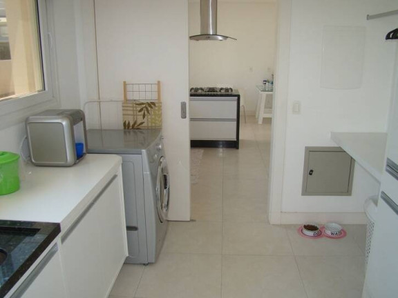 Imagem Casa com 4 Quartos à Venda, 612 m² em Jurere - Florianópolis Imagem Casa com 4 Quartos à Venda, 612 m² em Jurere - Florianópolis