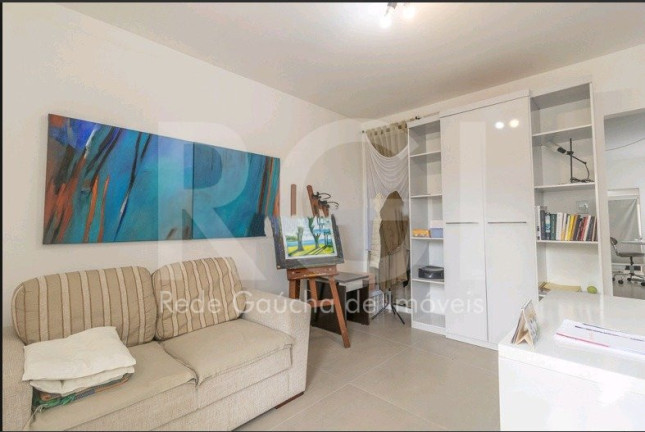 Imagem Casa com 5 Quartos à Venda, 299 m² em Menino Deus - Porto Alegre Imagem Casa com 5 Quartos à Venda, 299 m² em Menino Deus - Porto Alegre