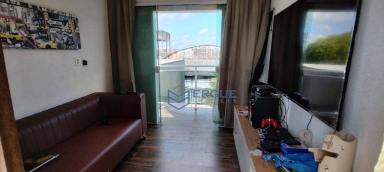 Imagem Casa com 4 Quartos à Venda, 375 m² em Maraponga - Fortaleza Imagem Casa com 4 Quartos à Venda, 375 m² em Maraponga - Fortaleza