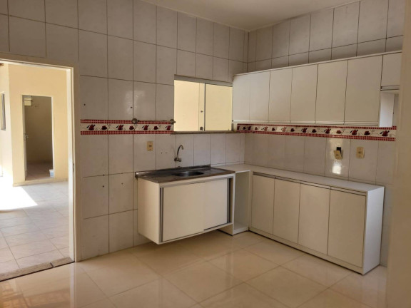 Imagem Casa com 5 Quartos para Alugar, em Tapanã (icoaraci) - Belém Imagem Casa com 5 Quartos para Alugar, em Tapanã (icoaraci) - Belém