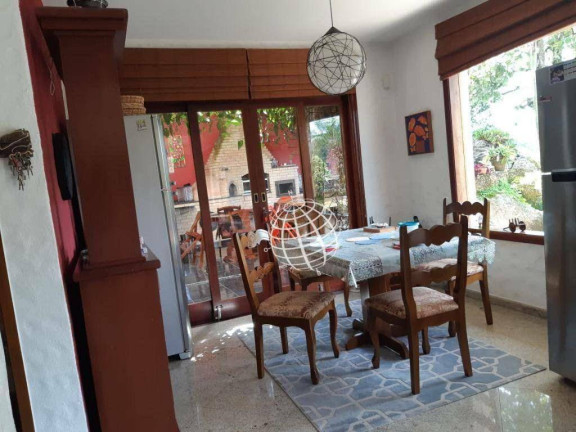Imagem Casa com 4 Quartos à Venda, 400 m² em Condomínio Clube Da Montanha - Atibaia Imagem Casa com 4 Quartos à Venda, 400 m² em Condomínio Clube Da Montanha - Atibaia