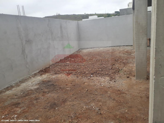 Imagem Casa com 3 Quartos à Venda, 136 m² em Condominio Cataguá Way - Taubaté Imagem Casa com 3 Quartos à Venda, 136 m² em Condominio Cataguá Way - Taubaté