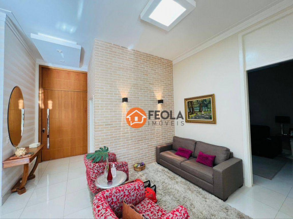 Imagem Casa com 3 Quartos à Venda, 270 m² em Santo Antônio - Americana Imagem Casa com 3 Quartos à Venda, 270 m² em Santo Antônio - Americana