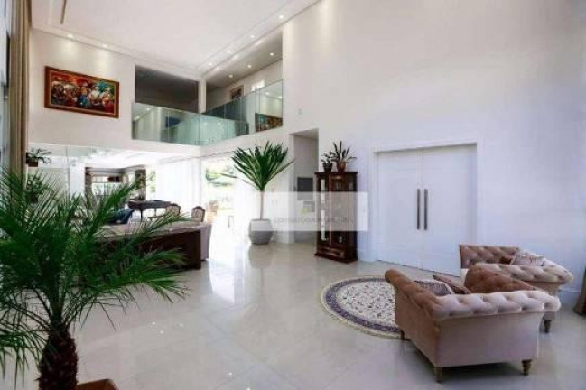 Imagem Casa de Condomínio com 4 Quartos à Venda, 500 m² em Córrego Grande - Florianópolis Imagem Casa de Condomínio com 4 Quartos à Venda, 500 m² em Córrego Grande - Florianópolis