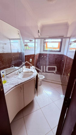 Imagem Casa com 6 Quartos à Venda, 377 m² em Pinheiros - Pato Branco