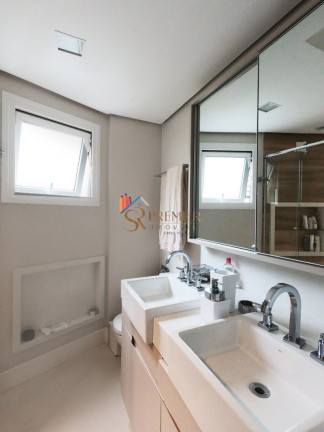 Imagem Apartamento com 3 Quartos à Venda, 145 m² em Centro - Florianópolis