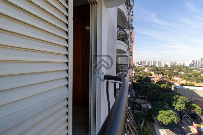 Imagem Apartamento com 3 Quartos à Venda, 106 m² em Moema - São Paulo