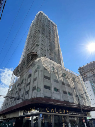 Imagem Apartamento com 3 Quartos à Venda, 110 m² em Meia Praia - Itapema