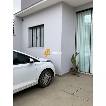 Imagem Casa com 2 Quartos à Venda,  em Tabuleiro - Camboriú