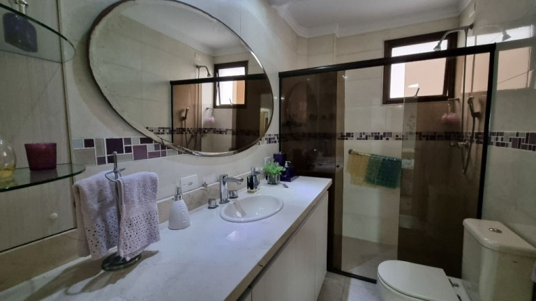 Imagem Apartamento com 3 Quartos à Venda, 109 m² em Pitangueiras - Guarujá Imagem Apartamento com 3 Quartos à Venda, 109 m² em Pitangueiras - Guarujá