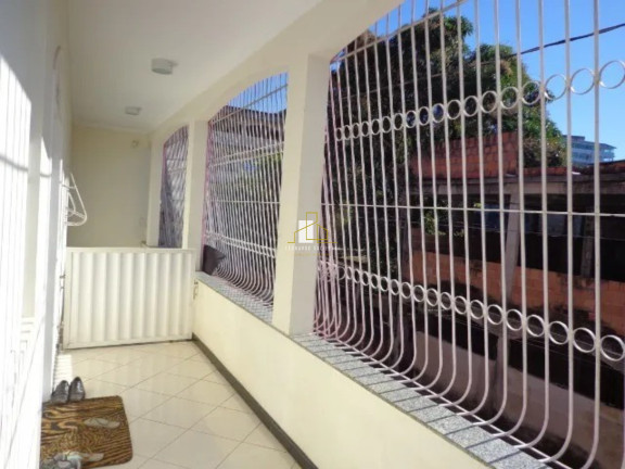 Imagem Casa com 3 Quartos à Venda, 500 m² em Itacibá - Cariacica Imagem Casa com 3 Quartos à Venda, 500 m² em Itacibá - Cariacica