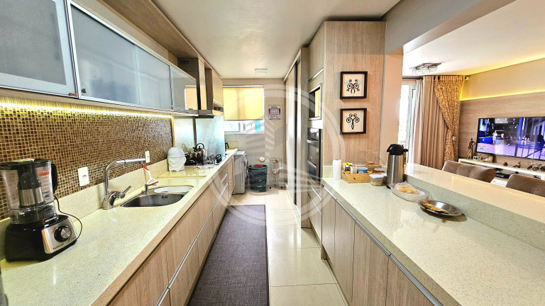 Imagem Apartamento com 3 Quartos à Venda, 173 m² em Vila Operária - Itajaí Imagem Apartamento com 3 Quartos à Venda, 173 m² em Vila Operária - Itajaí