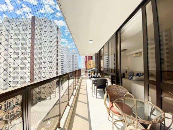 Imagem Apartamento com 5 Quartos à Venda, 216 m² em Pitangueiras - Guarujá