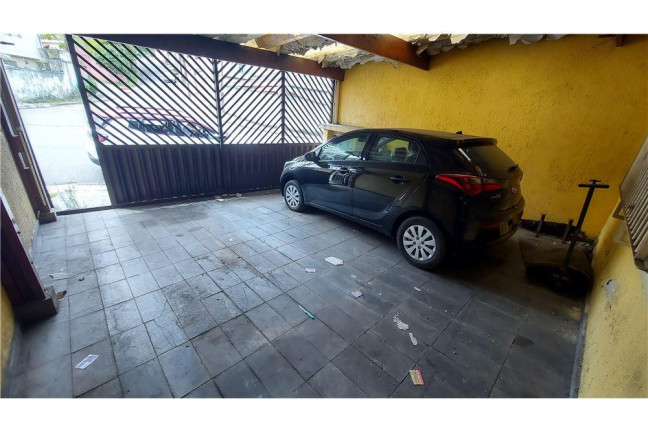 Imagem Casa com 2 Quartos à Venda, 121 m² em Vila Eldízia - Santo André Imagem Casa com 2 Quartos à Venda, 121 m² em Vila Eldízia - Santo André