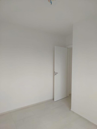 Imagem Apartamento com 2 Quartos à Venda, em Santíssimo - Rio De Janeiro Imagem Apartamento com 2 Quartos à Venda, em Santíssimo - Rio De Janeiro