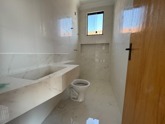 Imagem Casa com 3 Quartos à Venda, 170 m² em R$850.000,00 // Parque Xangri-lá - Contagem Imagem Casa com 3 Quartos à Venda, 170 m² em R$850.000,00 // Parque Xangri-lá - Contagem