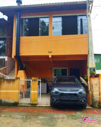 Imagem Casa com 2 Quartos à Venda, 72 m² em São João Do Rio Vermelho - Florianópolis Imagem Casa com 2 Quartos à Venda, 72 m² em São João Do Rio Vermelho - Florianópolis