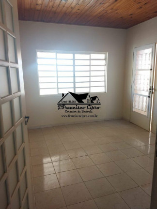 Imagem Casa com 2 Quartos à Venda, 99 m² em Santa Luzia - Guaratinguetá Imagem Casa com 2 Quartos à Venda, 99 m² em Santa Luzia - Guaratinguetá