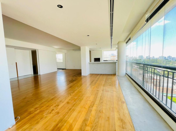 Apartamento com 3 Quartos à Venda, 215 m² em Sumaré - São Paulo