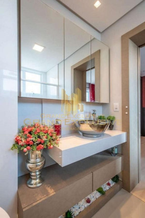 Imagem Apartamento com 3 Quartos à Venda, 105 m² em Centro - Balneário Camboriú Imagem Apartamento com 3 Quartos à Venda, 105 m² em Centro - Balneário Camboriú