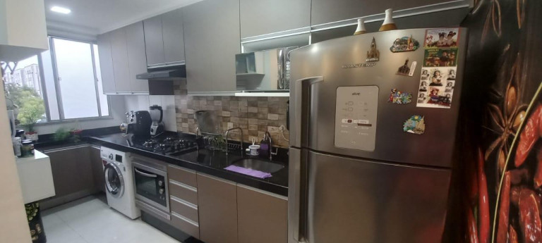 Imagem Imóvel com 2 Quartos à Venda, 48 m² Imagem Imóvel com 2 Quartos à Venda, 48 m²
