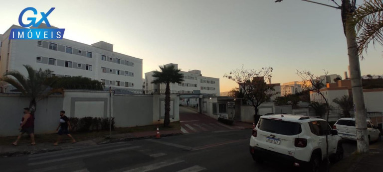 Imagem Apartamento com 2 Quartos à Venda, 43 m² em Cabral - Contagem
