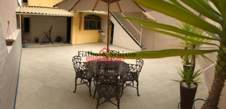 Apartamento com 3 Quartos à Venda,  em Silvestre - Viçosa