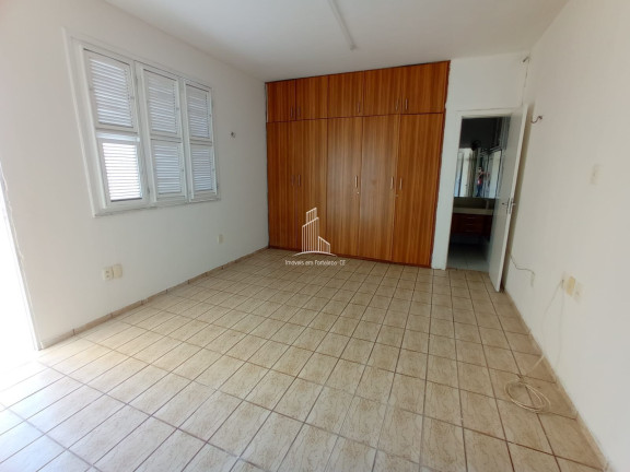 Imagem Casa com 11 Quartos à Venda, 391 m² em Joaquim Távora - Fortaleza