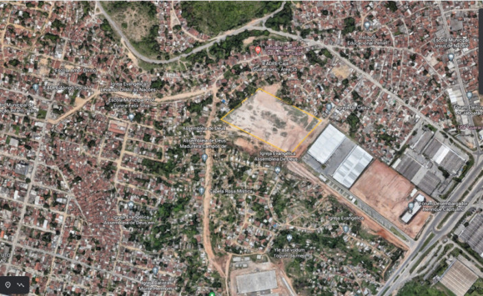 Imagem Terreno à Venda, 52.000 m² Imagem Terreno à Venda, 52.000 m²