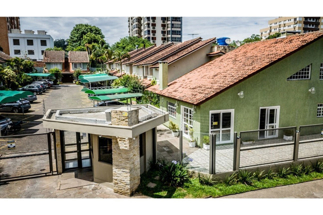 Imagem Casa com 2 Quartos à Venda, 80 m² em Tristeza - Porto Alegre
