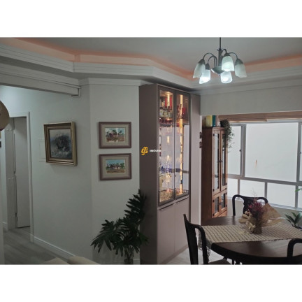 Imagem Apartamento com 2 Quartos à Venda, 79 m² em Centro - Balneário Camboriú