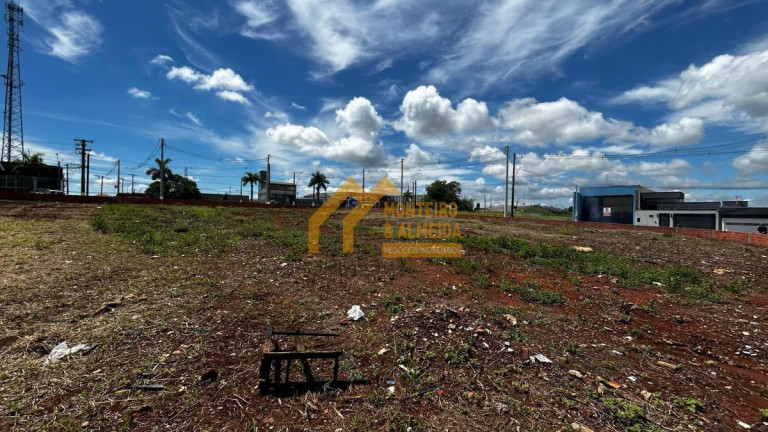 Imagem Terreno à Venda,  em Vila Carolina - Itapetininga