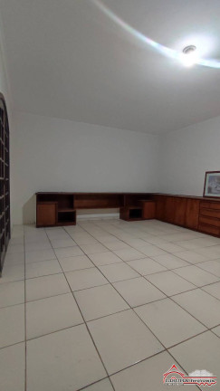 Imagem Casa com 4 Quartos à Venda, 367 m² em Jardim Santa Maria - Jacareí Imagem Casa com 4 Quartos à Venda, 367 m² em Jardim Santa Maria - Jacareí