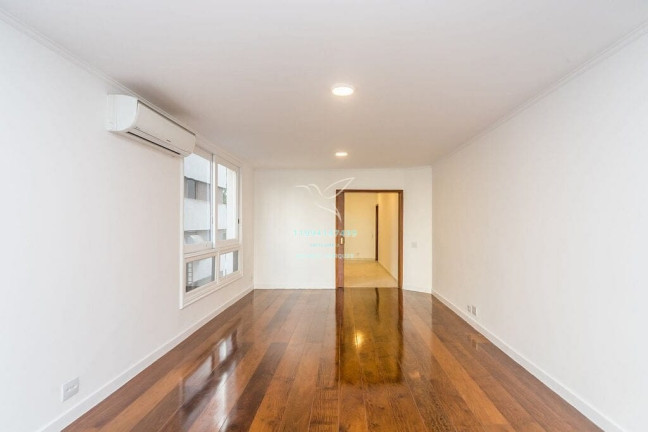 Imagem Apartamento com 3 Quartos à Venda, 198 m² em Jardim Paulista - São Paulo