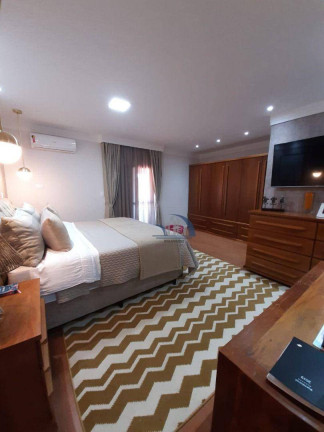 Imagem Sobrado com 3 Quartos à Venda, 175 m² em Canto Do Forte - Praia Grande