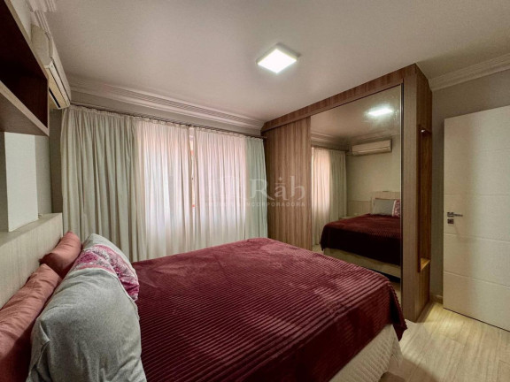 Imagem Apartamento com 3 Quartos à Venda, 170 m² em Centro - Balneário Camboriú Imagem Apartamento com 3 Quartos à Venda, 170 m² em Centro - Balneário Camboriú